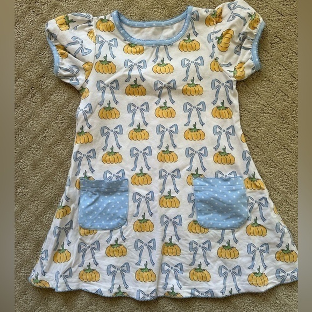 NFS. Serendipity by Shrimp and Grits Kids pumpkin and bows pocket tunic dress